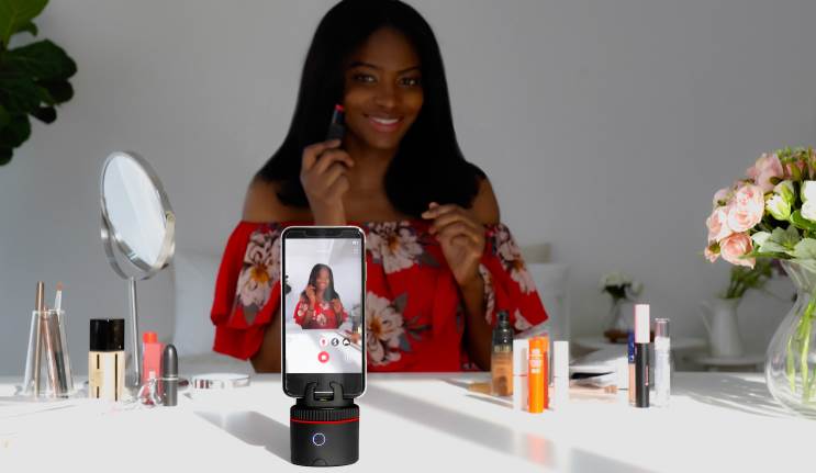 ביקונקט משיקה בישראל את סדרת מוצרי הצילום למותג PIVO